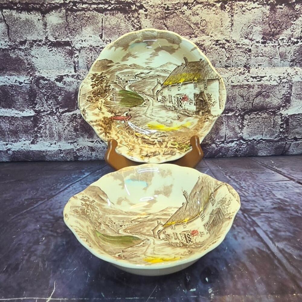 Set of 2 Vintage 9" Round Vegetable Bowl Quiet Day WH Grindley Tunstall